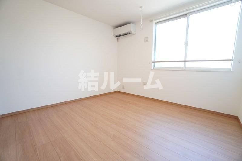 練馬区石神井町７丁目のアパートの居間・リビング