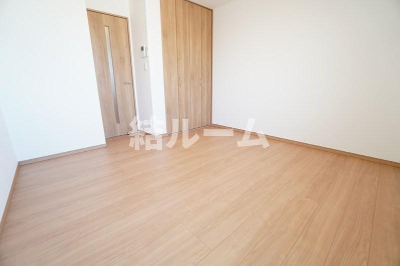 練馬区石神井町７丁目のアパートの寝室