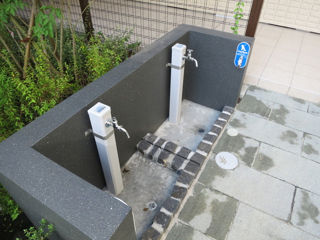 ジュヌセードルＢのロビー|☆ペットの足洗い場☆