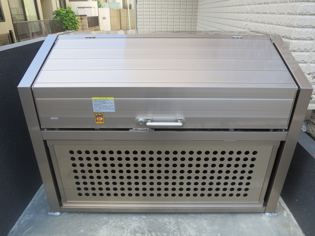 ジュヌセードルＢのその他共用部分|☆ごみストッカー☆