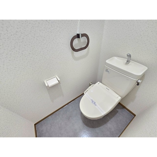 ウェルフェアビレッジA・B棟のトイレ|別号数タイプ