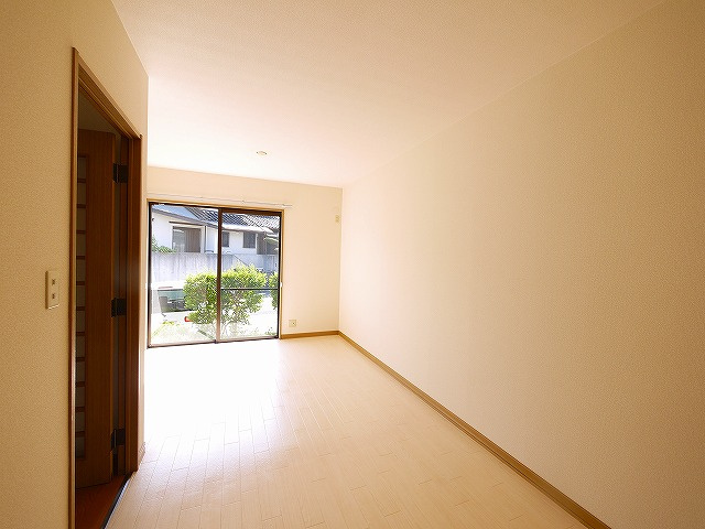 イーストタウン朱雀の居間・リビング|リビングです