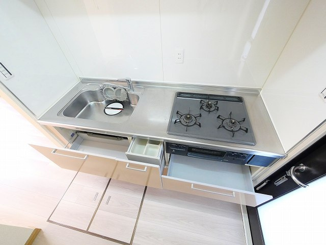 イーストタウン朱雀のキッチン|使いやすいキッチンです
