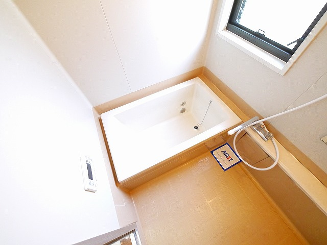 イーストタウン朱雀の浴室|日々の疲れを癒すお風呂付です
