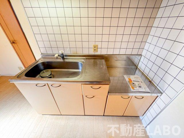 コンフォール平野のその他