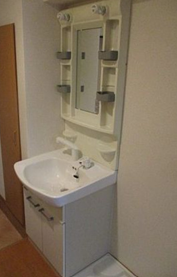 ＴＲＡＤＩＳ　ＮＩＰＰＯＲＩ．Ｓの洗面所