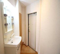 ＴＲＡＤＩＳ　ＮＩＰＰＯＲＩ．Ｓの玄関