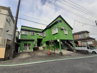 落ち着いた雰囲気の外観です