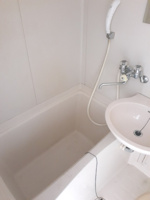 お風呂で日々の疲れを落としましょう