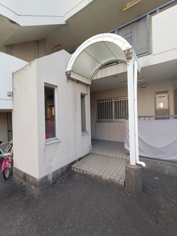 アメニティ板倉の駐車場