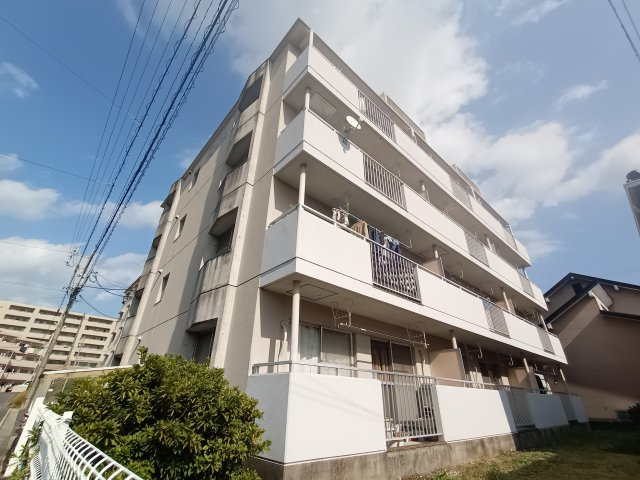 アメニティ板倉の外観