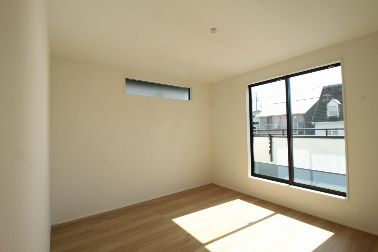 瀬戸東町３丁目　新築戸建　2号棟（全3棟）の洋室|2F　南東の部屋　7.75帖