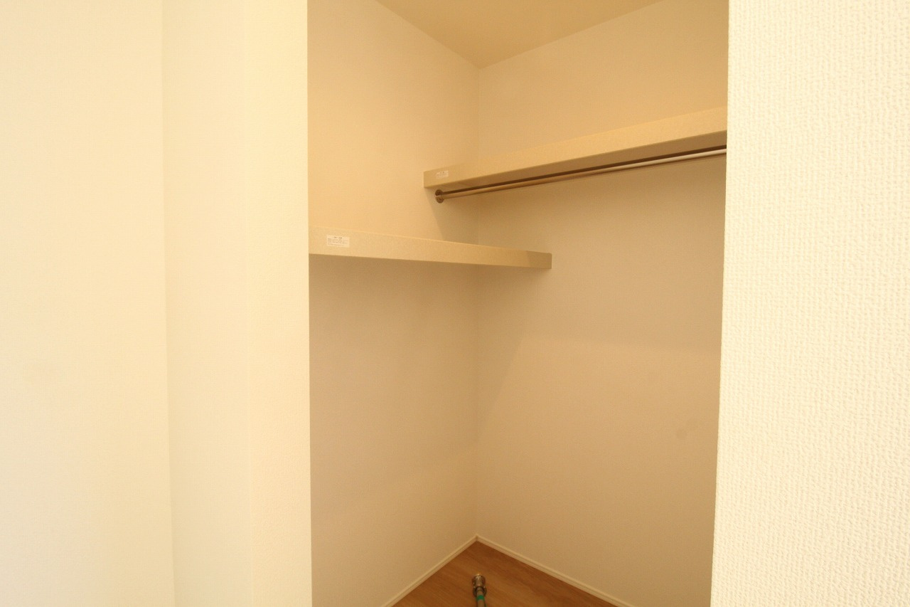 瀬戸東町３丁目　新築戸建　2号棟（全3棟）の収納|2F　南東の部屋　7.75帖