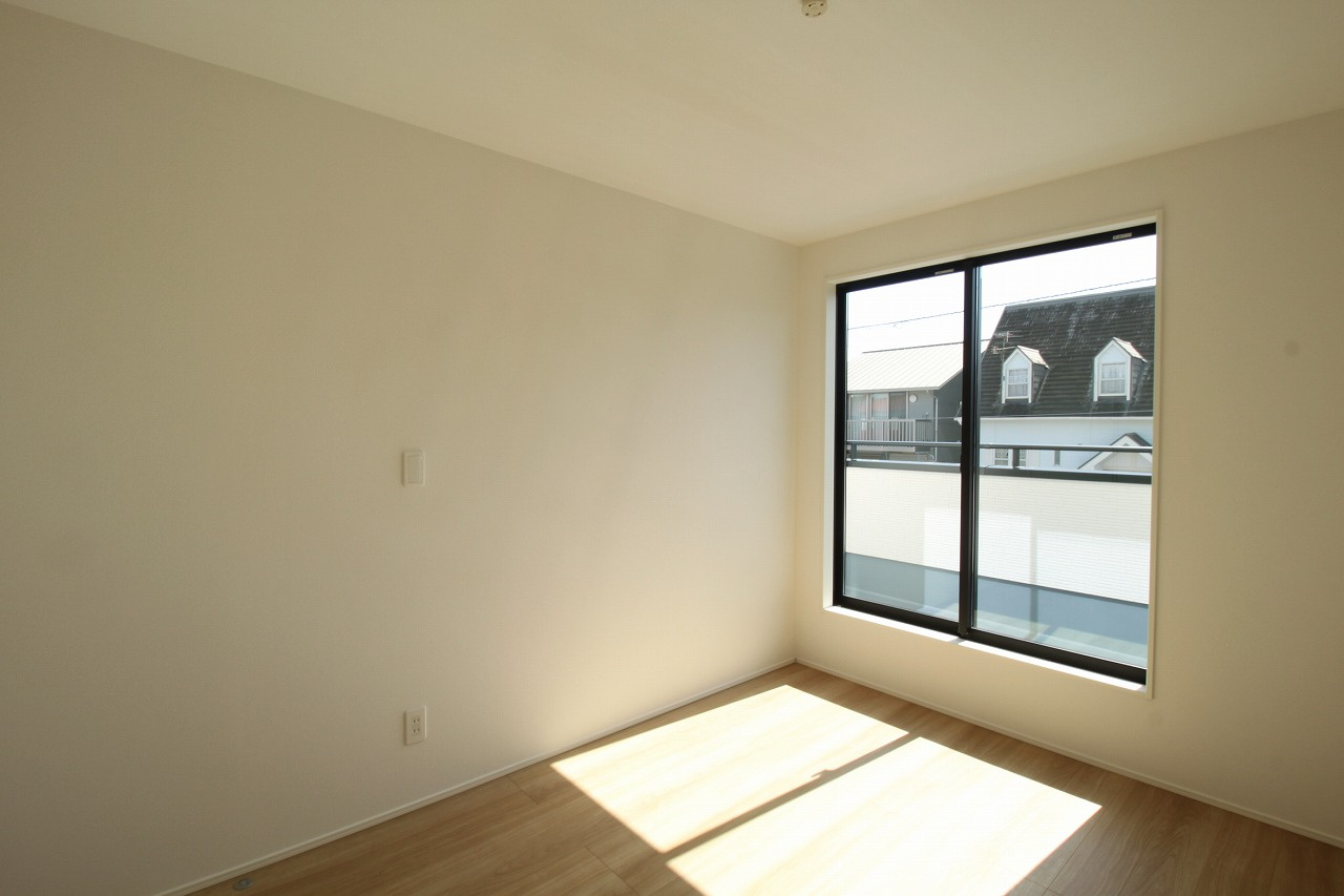 瀬戸東町３丁目　新築戸建　2号棟（全3棟）の洋室|2F　南西の部屋　5.62帖