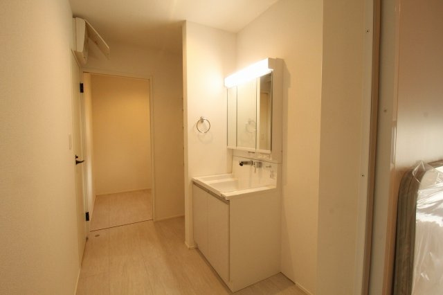 瀬戸東町３丁目　新築戸建　2号棟（全3棟）の独立洗面台