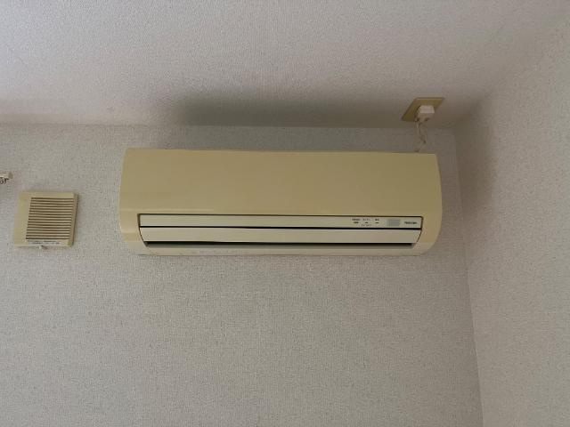 リビングエアコン