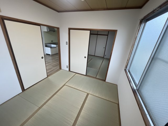 東二見ＭＣマンションの和室