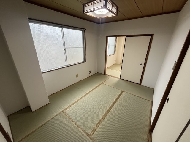 東二見ＭＣマンションの和室