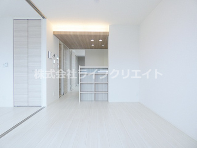 【居間・リビング】 | D-ROOM平山 | ※同ハウスメーカー施工例（イメージ）