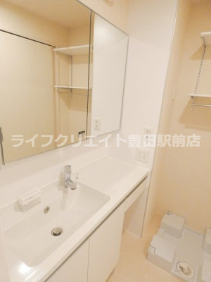 【洗面所】 | D-ROOM平山 | ※同ハウスメーカー施工例（イメージ）