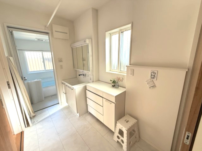 高崎市成田町　築浅中古住宅の浴室|1坪タイプのユニットバス