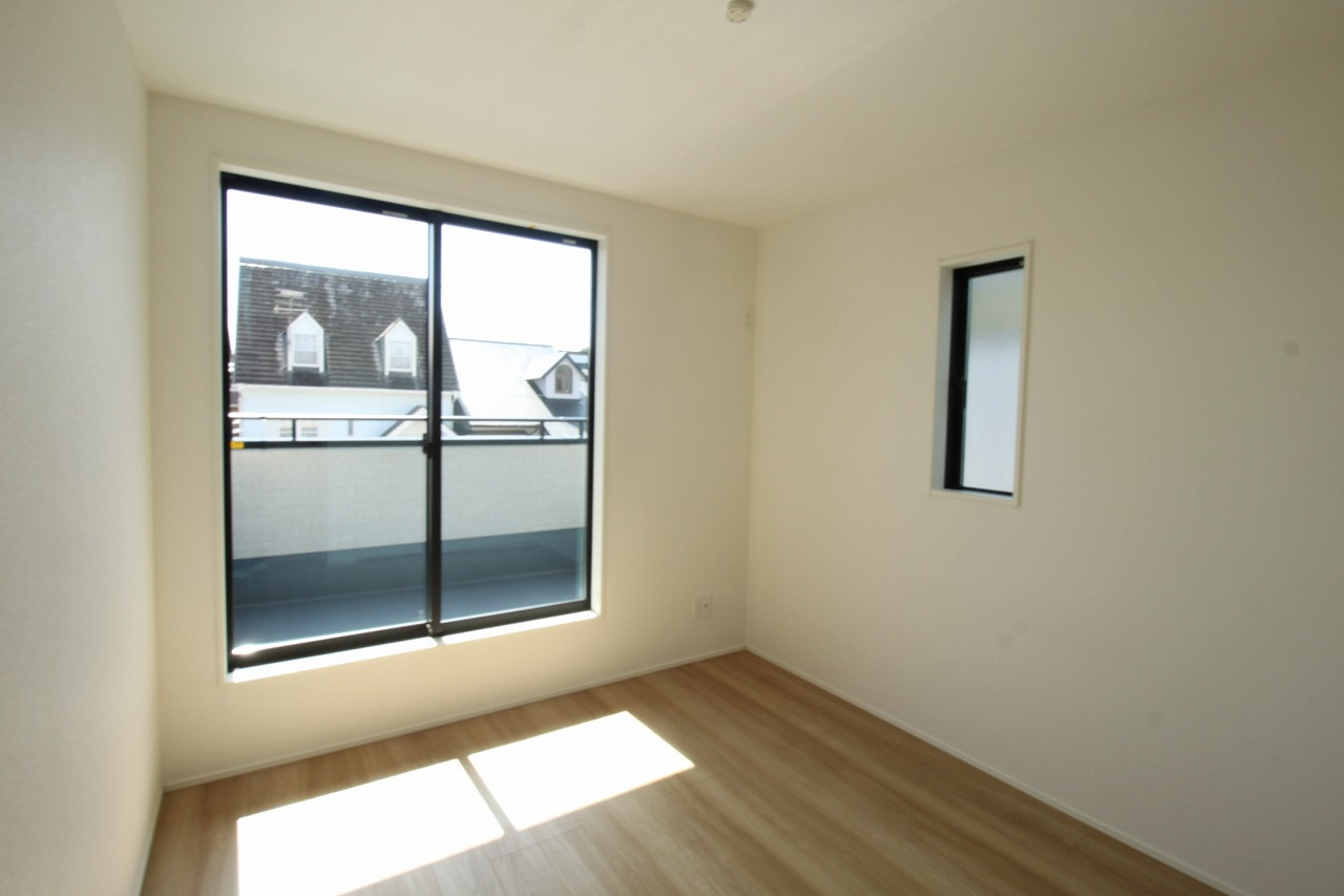 瀬戸東町３丁目　新築戸建　3号棟（全3棟）の洋室|2F　南西の部屋　5.0帖