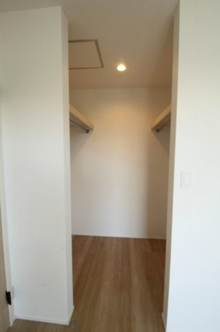 瀬戸東町３丁目　新築戸建　3号棟（全3棟）の収納|2F　南東の部屋　8.0帖