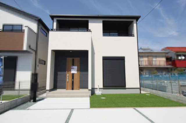 瀬戸東町３丁目　新築戸建　3号棟（全3棟）