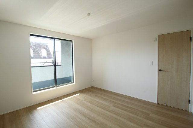 瀬戸東町３丁目　新築戸建　3号棟（全3棟）の洋室|2F　南東の部屋　8.0帖