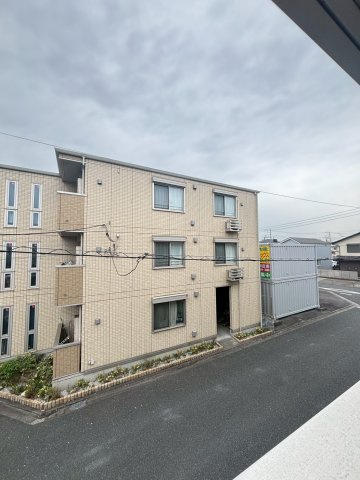 メディフィス西府のエントランス