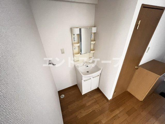 サンライズ六郷公園の独立洗面台|高崎、前橋のお部屋探しはエンドスケープまで！お客様の理想お聞かせ下さい♪