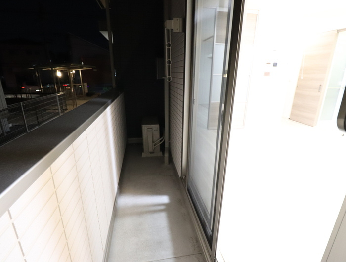【バルコニー】