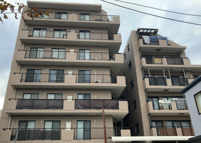 【外観】 | ビックヴァン京王堀之内 | 隣家の土地はどうなっているのか、生活利便施設が近くにあるのか、学校まで近いかなど、お客様のライフスタイルにあわせたイメージが重要です。また、近くにあると困る施設が近くにないかも確認するといいでしょう。