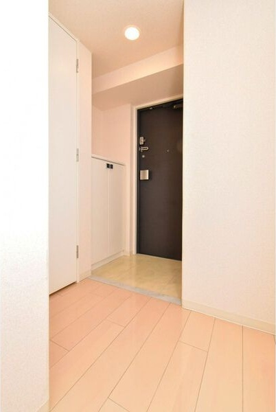 Gramercy Sakaeの内装