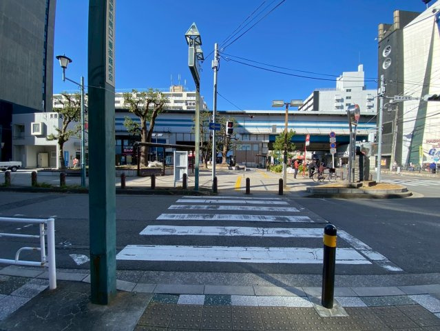 エンドービルの周辺