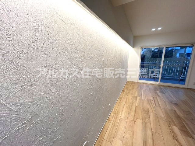 ひばりヶ丘プラザの居間・リビング