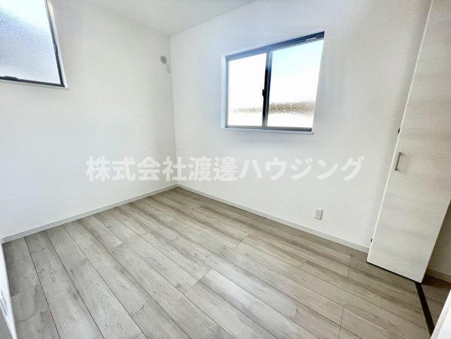 北条町4丁目戸建の寝室