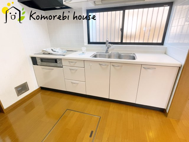 北足立郡伊奈町栄3丁目　中古一戸建てのキッチン|きれいなキッチンです