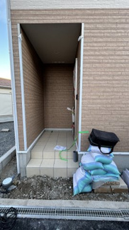 【玄関】 | ■値下げしました■高槻市東五百住町三丁目　新築戸建 | ※写真は2026年1月12日現在