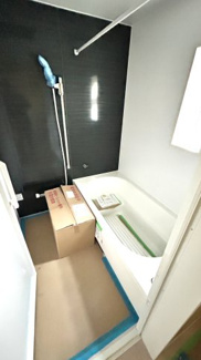 【浴室】 | ■値下げしました■高槻市東五百住町三丁目　新築戸建 | 【住宅性能表示制度】その他
■ホルムアルデヒド発散等級３（内装・天井裏等）  
■維持管理対策等級３  
■劣化対策等級３