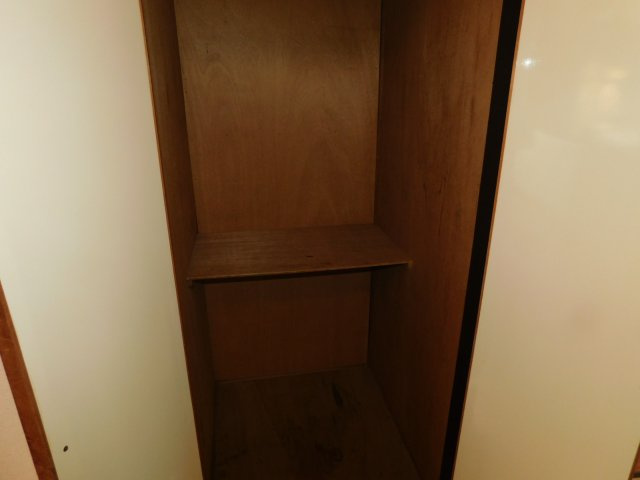 鴨下コーポラスの収納