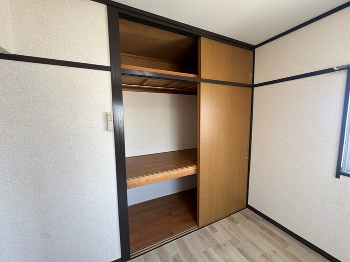 鴨下コーポラスの収納