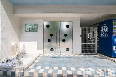 【エントランス】 | ブライズ後楽園