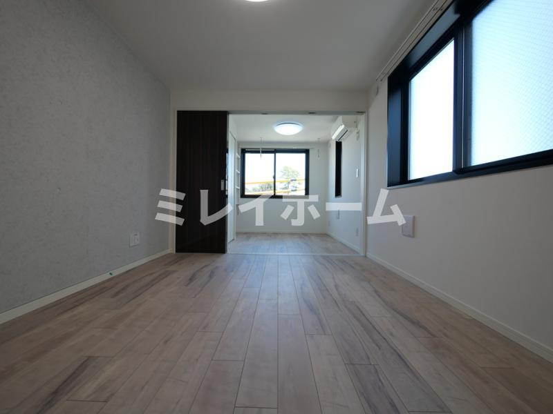 ラフィスタ鵜の木の居間・リビング