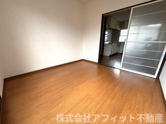 【居間・リビング】 | サンシティあけぼの | 洋室4.5帖