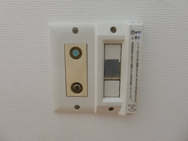 ブロードリッジ　Bの設備|イメージ201号室の写真（反転あり）