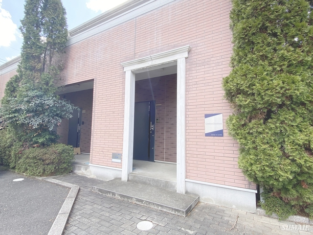 コンフォート ハナブサのエントランス|エントランス！