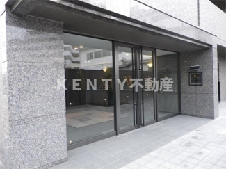 【エントランス】 | 建物の内部です