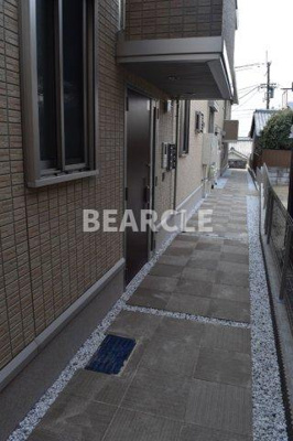 【エントランス】 | コーポ大敬Ⅲ B棟 | 建物の内部です