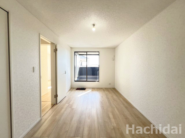 碧南市湖西町第2　新築一戸建の洋室|南側8.2帖洋室